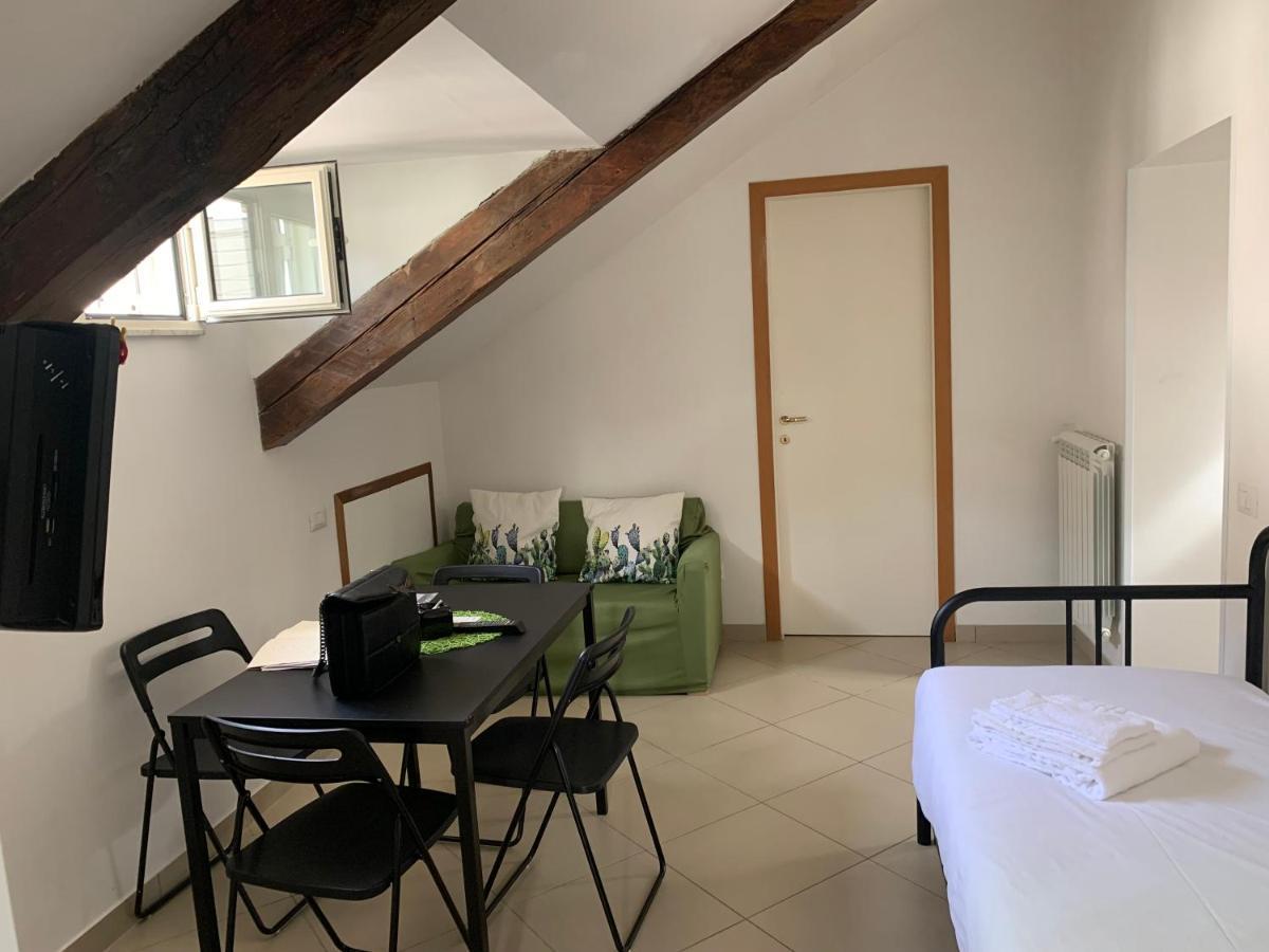 Folle Citta B&B Неаполь Экстерьер фото